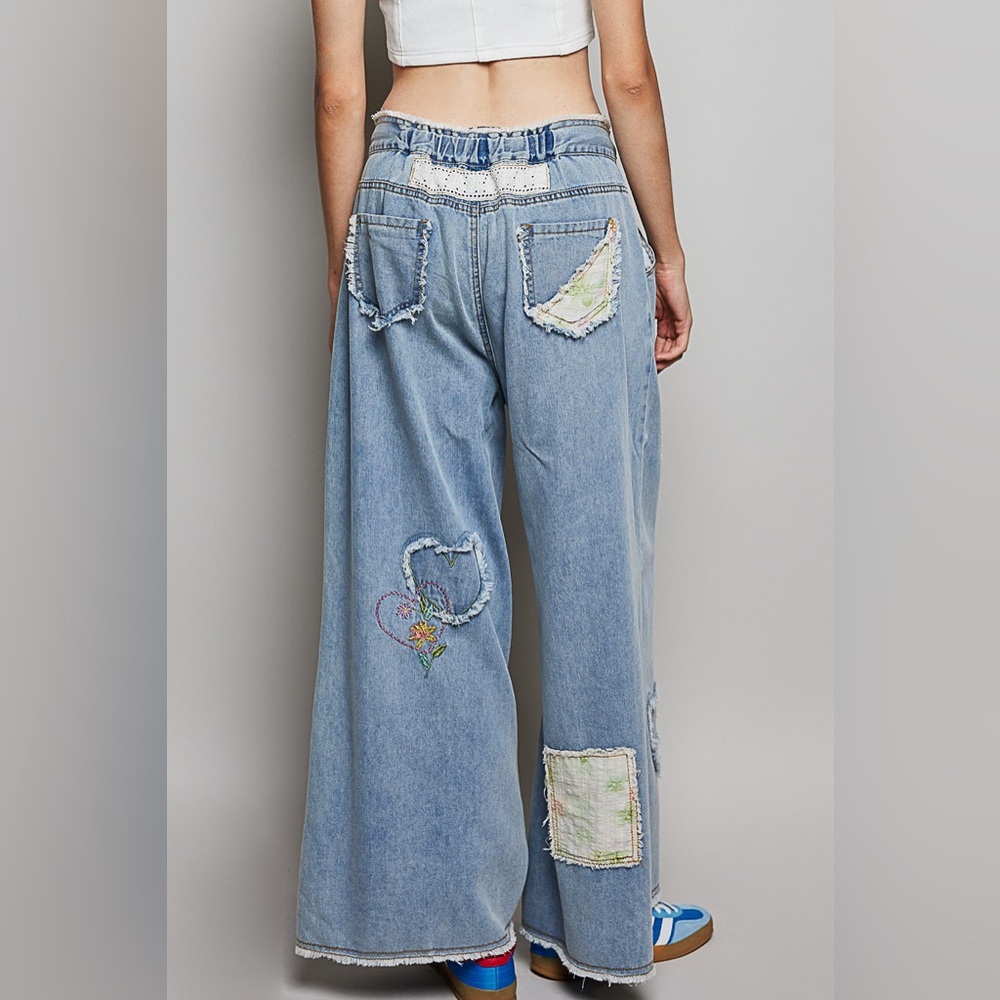 POL “ Heartthrob “ Wide Leg Jeans | Denim Blue - Picture 4 of 7